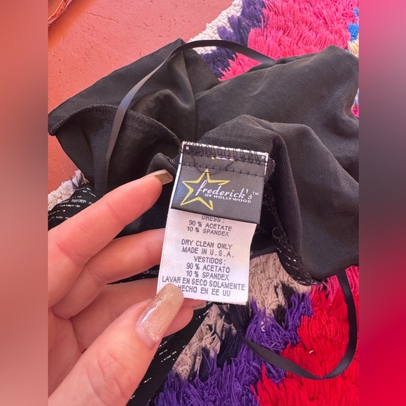 90s Vintage Fredricks of Hollywood Slinky Black Halter Dress w Beaded Chains - Picture 4 of 9